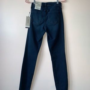 Denim color skinny jegging
